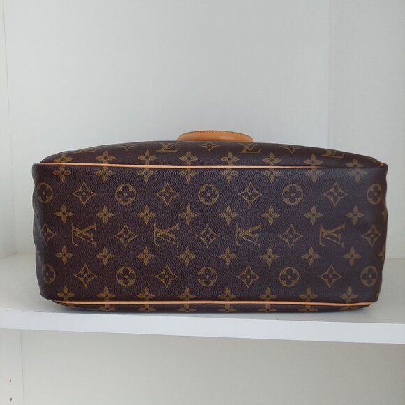 Louis Vuitton Deauville Monogram Canvas Bag - Picture 11 of 15